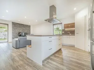 Prodej rodinného domu, Cvrčovice, Školní, 158 m2