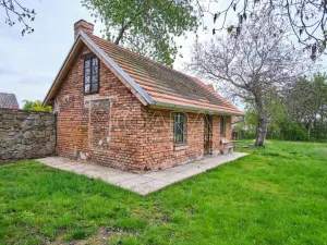 Pronájem komerční nemovitosti, Hostomice, Tyršovo náměstí, 290 m2