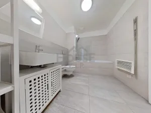 Prodej bytu 2+kk, Praha - Hrdlořezy, 65 m2