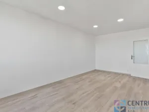 Pronájem bytu 3+1, Praha - Strašnice, Křenická, 68 m2