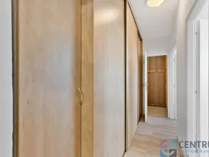 Pronájem bytu 3+1, Praha - Strašnice, Křenická, 68 m2