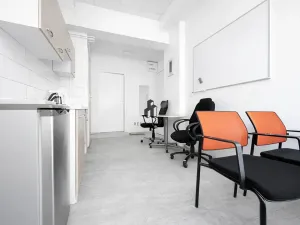 Pronájem obchodního prostoru, Praha - Vinohrady, Jičínská, 32 m2