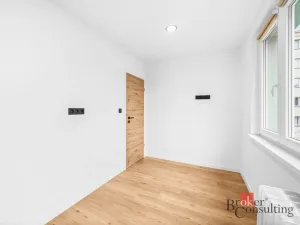 Prodej bytu 4+kk, Plzeň - Lobzy, Rokycanská, 77 m2