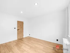 Prodej bytu 4+kk, Plzeň - Lobzy, Rokycanská, 77 m2