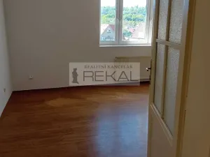 Pronájem bytu 3+kk, Praha - Dejvice, Evropská, 82 m2