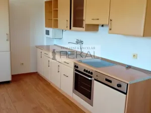 Pronájem bytu 3+kk, Praha - Dejvice, Evropská, 82 m2