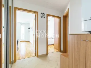 Pronájem bytu 2+kk, Praha - Vinohrady, Italská, 56 m2