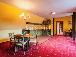 Prodej ubytování, Třebotov, U Tvrze, 2500 m2