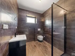 Prodej rodinného domu, Chabeřice, 157 m2