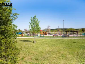 Prodej bytu 2+kk, Praha - Černý Most, Ocelkova, 56 m2