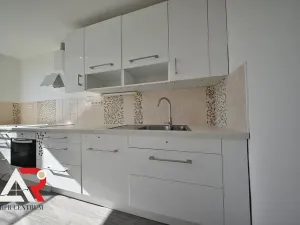 Prodej bytu 4+1, Brno, Čejkovická, 81 m2