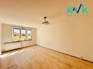 Prodej bytu 2+1, Ostrov, Družební, 66 m2