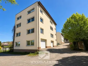 Prodej obchodního prostoru, Mladá Boleslav - Mladá Boleslav IV, Ptácká, 1800 m2