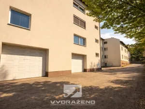 Prodej obchodního prostoru, Mladá Boleslav - Mladá Boleslav IV, Ptácká, 1800 m2