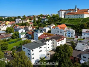 Prodej obchodního prostoru, Mladá Boleslav - Mladá Boleslav IV, Ptácká, 1800 m2