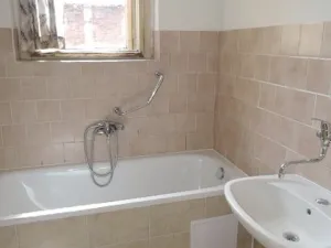 Pronájem kanceláře, Praha - Smíchov, Jindřicha Plachty, 82 m2