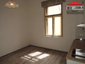Pronájem kanceláře, Praha - Smíchov, Jindřicha Plachty, 82 m2