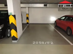 Pronájem garáže, Praha - Vysočany, Podkovářská, 18 m2