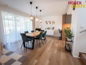 Pronájem rodinného domu, Holubice, 122 m2