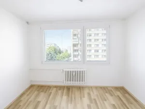 Pronájem bytu 2+kk, Kralupy nad Vltavou, sídl. Hůrka, 34 m2