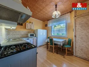 Prodej bytu 3+1, Rotava, Sídliště, 67 m2