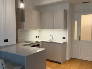 Pronájem bytu 2+kk, Praha - Staré Město, Vězeňská, 70 m2