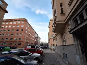 Pronájem pokoje, Praha - Vinohrady, Písecká, 20 m2