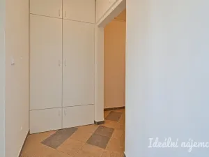 Pronájem bytu 2+kk, Praha - Michle, Ohradní, 45 m2