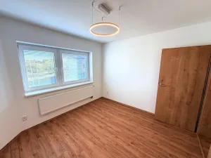 Pronájem bytu 2+kk, Brno - Ivanovice, Hřebíčková, 33 m2