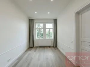 Pronájem bytu 4+kk, Praha - Vinohrady, náměstí Jiřího z Poděbrad, 107 m2