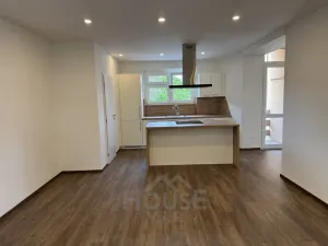 Pronájem bytu 3+kk, Kladno, Kordačova, 80 m2