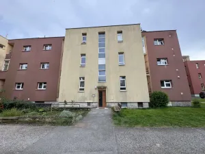 Pronájem bytu 3+kk, Kladno, Kordačova, 80 m2