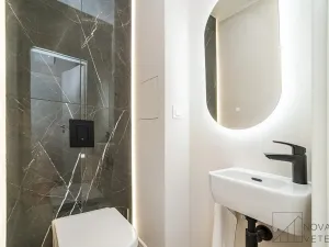 Prodej bytu 1+kk, Praha - Karlín, Pobřežní, 35 m2
