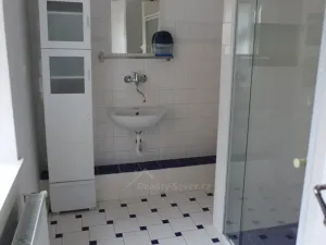 Pronájem bytu 3+1, Nový Bor - Arnultovice, Revoluční, 125 m2