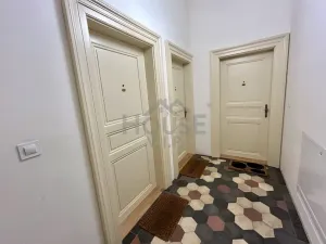 Prodej bytu 1+kk, Praha - Nové Město, Legerova, 28 m2