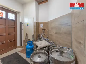 Prodej rodinného domu, Suchdol, 390 m2