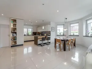 Prodej rodinného domu, Šestajovice, Za Stodolama, 125 m2