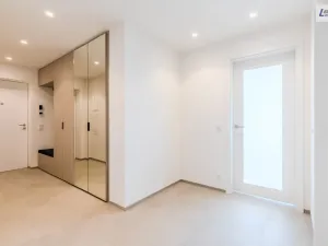 Pronájem bytu 3+kk, Praha - Třebonice, Do zahrádek II, 146 m2