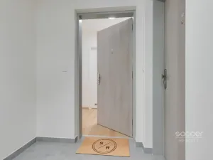 Pronájem bytu 2+kk, Praha - Vysočany, Poděbradská, 50 m2