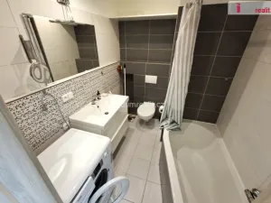 Pronájem bytu 1+kk, Praha - Kamýk, Písnická, 34 m2