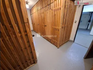 Pronájem bytu 1+kk, Praha - Kamýk, Písnická, 34 m2
