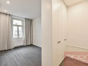 Pronájem bytu 4+kk, Praha - Vinohrady, Laubova, 167 m2