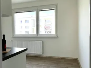 Pronájem bytu 2+1, Česká Lípa, Severní, 57 m2