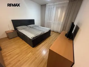 Prodej bytu 2+1, Uherské Hradiště, Štěpnická, 65 m2