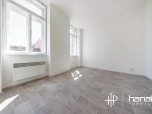 Pronájem bytu 3+kk, Olomouc, Pavelčákova, 57 m2