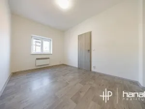 Pronájem bytu 3+kk, Olomouc, Pavelčákova, 57 m2