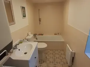 Prodej rodinného domu, Postupice, náměstí Jiřího Franka, 96 m2