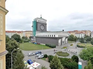 Pronájem bytu 3+kk, Praha - Vinohrady, náměstí Jiřího z Poděbrad, 93 m2