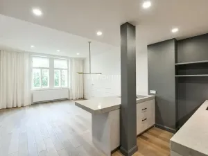 Pronájem bytu 4+kk, Praha - Vinohrady, náměstí Jiřího z Poděbrad, 107 m2