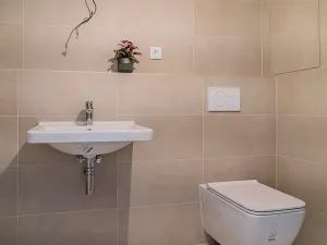 Prodej bytu 4+kk, Znojmo, Jarošova, 110 m2